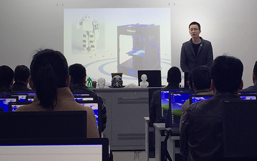 威布三维签手江苏省启东市教育局 共同推进3D打印创客教育的发展