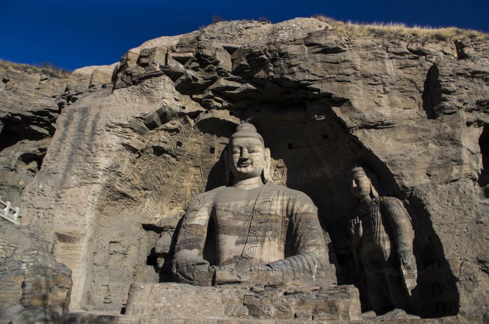 世界上首个3D扫描打印的石窟，主尊佛像高达10米