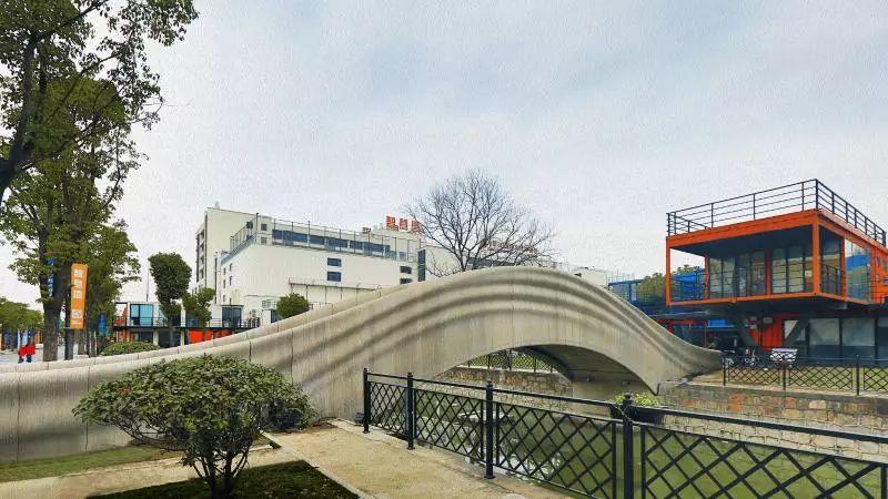 首座3D打印混凝土步行桥在上海宝山亮相