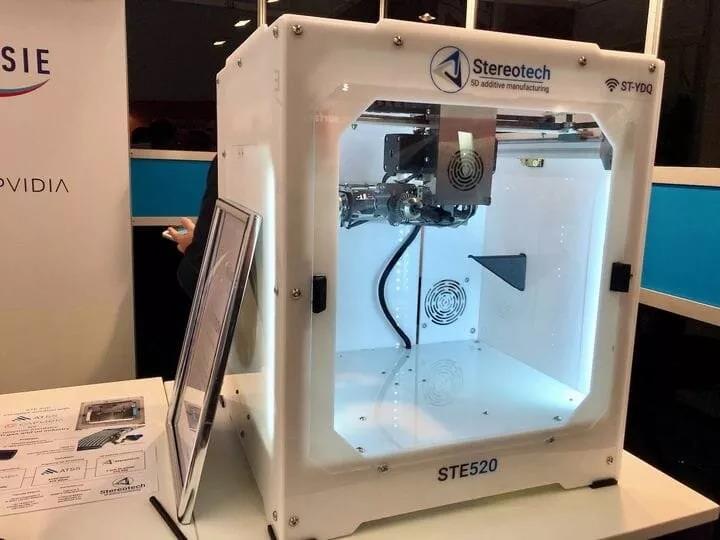这款“ 5D”3D打印机太强了！无需升降台与支撑结构，2021年可用